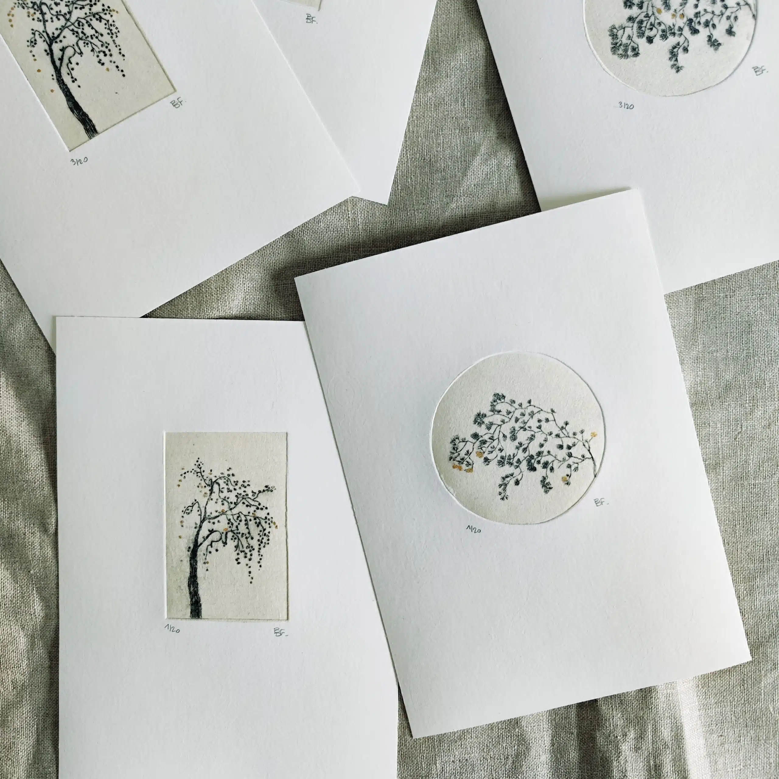 Mes créations s’inspirent de la nature qui nous entoure pour en partager l’âme poétique et apporter de la douceur. Les pièces sont des créations locales et artisanales avec des inspirations japonaises.