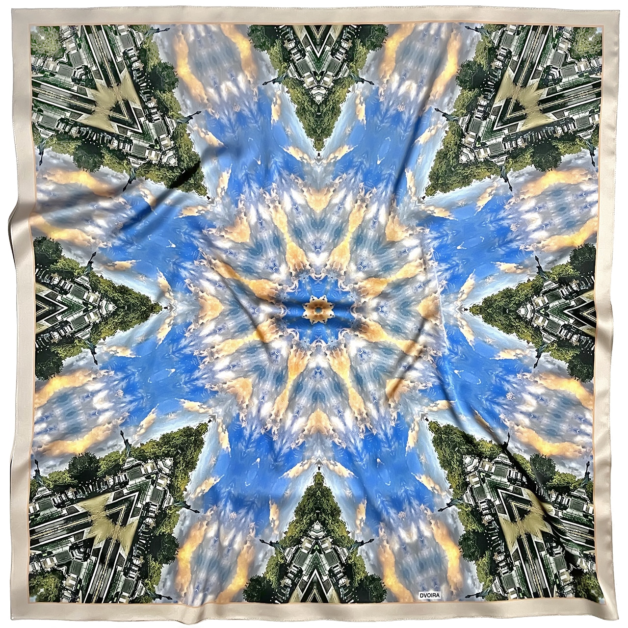 Créatrice de foulards uniques en soie de la marque Dvoira avec des motifs architecturaux rappelant les kaléidoscopes. Les dessins sont basés sur mes photographies de l'architecture de Poitiers, Chauvigny, Paris et d'autres villes françaises.