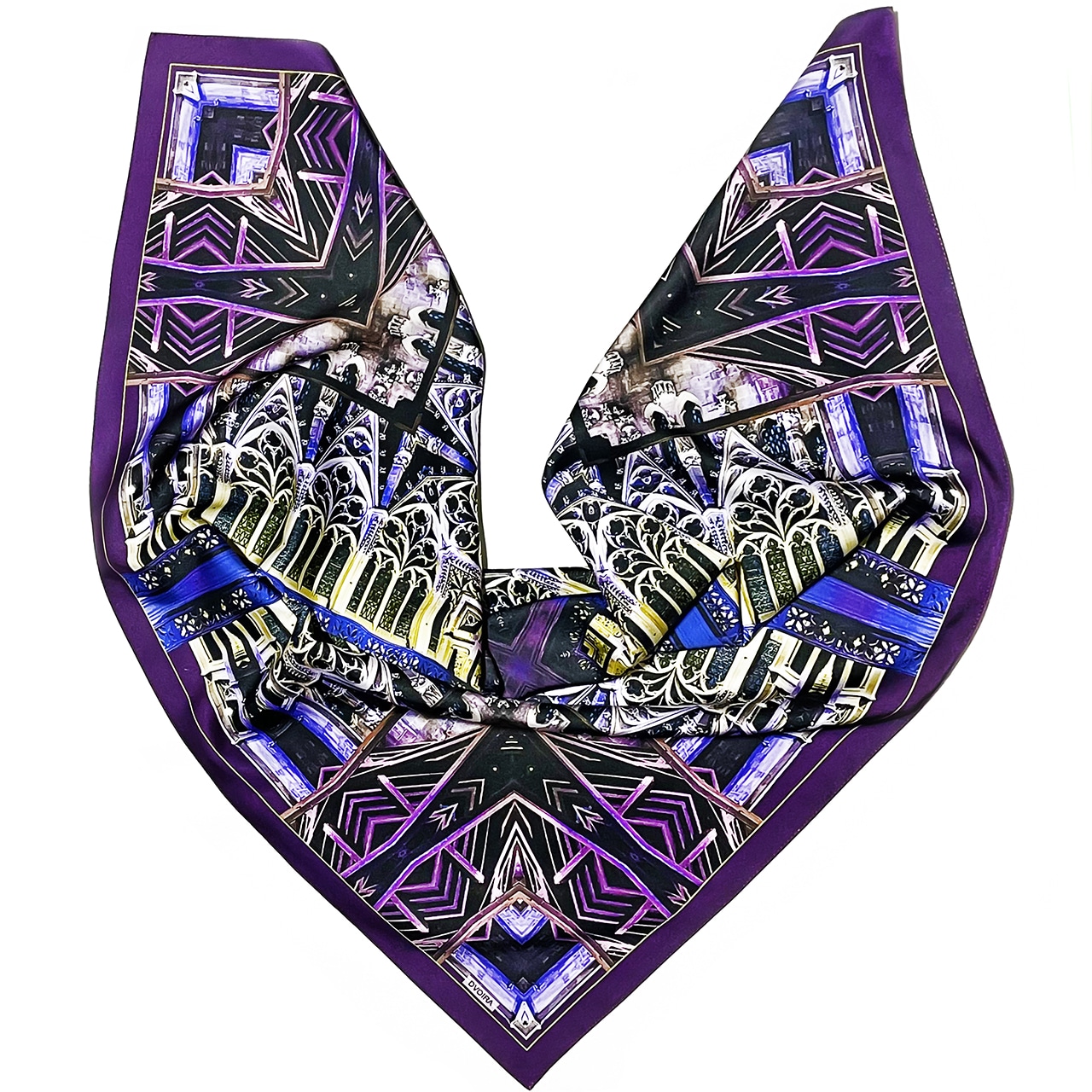 Créatrice de foulards uniques en soie de la marque Dvoira avec des motifs architecturaux rappelant les kaléidoscopes. Les dessins sont basés sur mes photographies de l'architecture de Poitiers, Chauvigny, Paris et d'autres villes françaises.