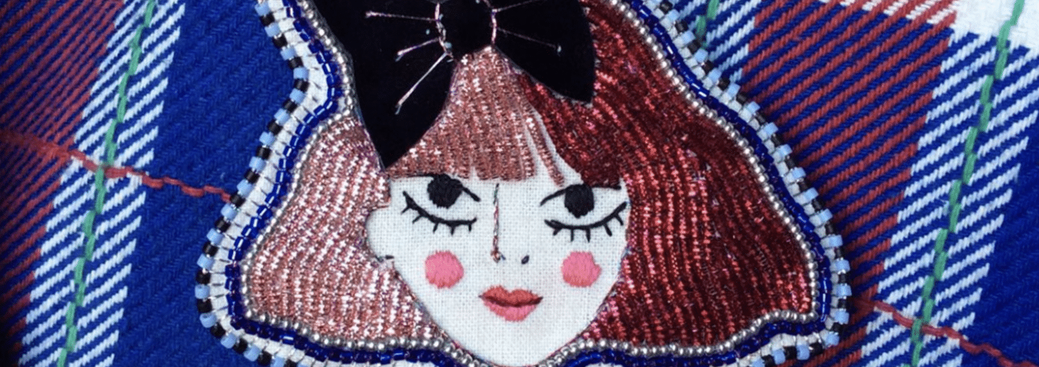 Logo de Marie Desbons, créatrice d'illustrations et de broderies réalisées à la mains