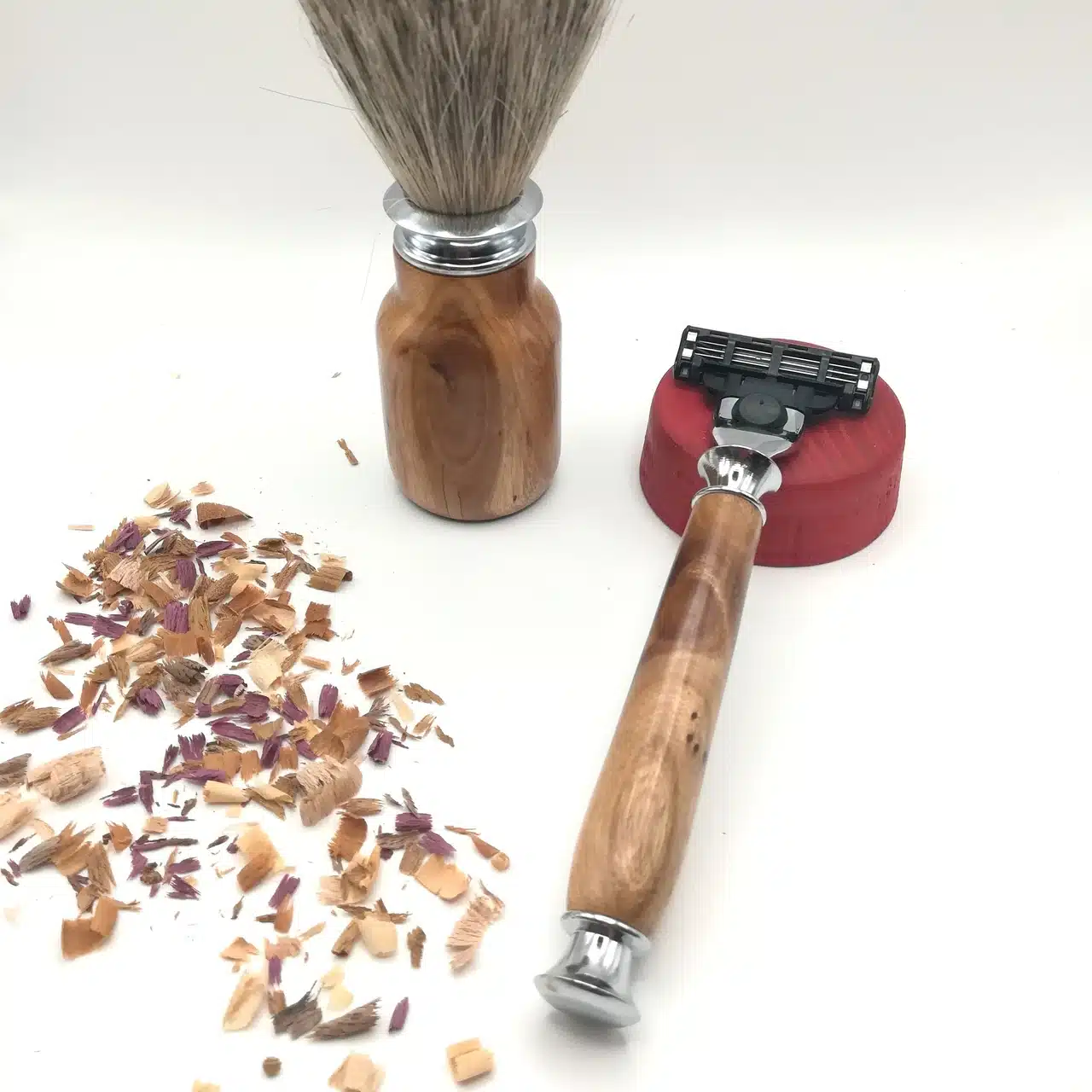 Entreprise artisanale deux-sévrienne, se cache Sandrine, tourneuse sur bois à Noirterre, proche Bressuire.
